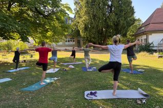 Yoga im Park